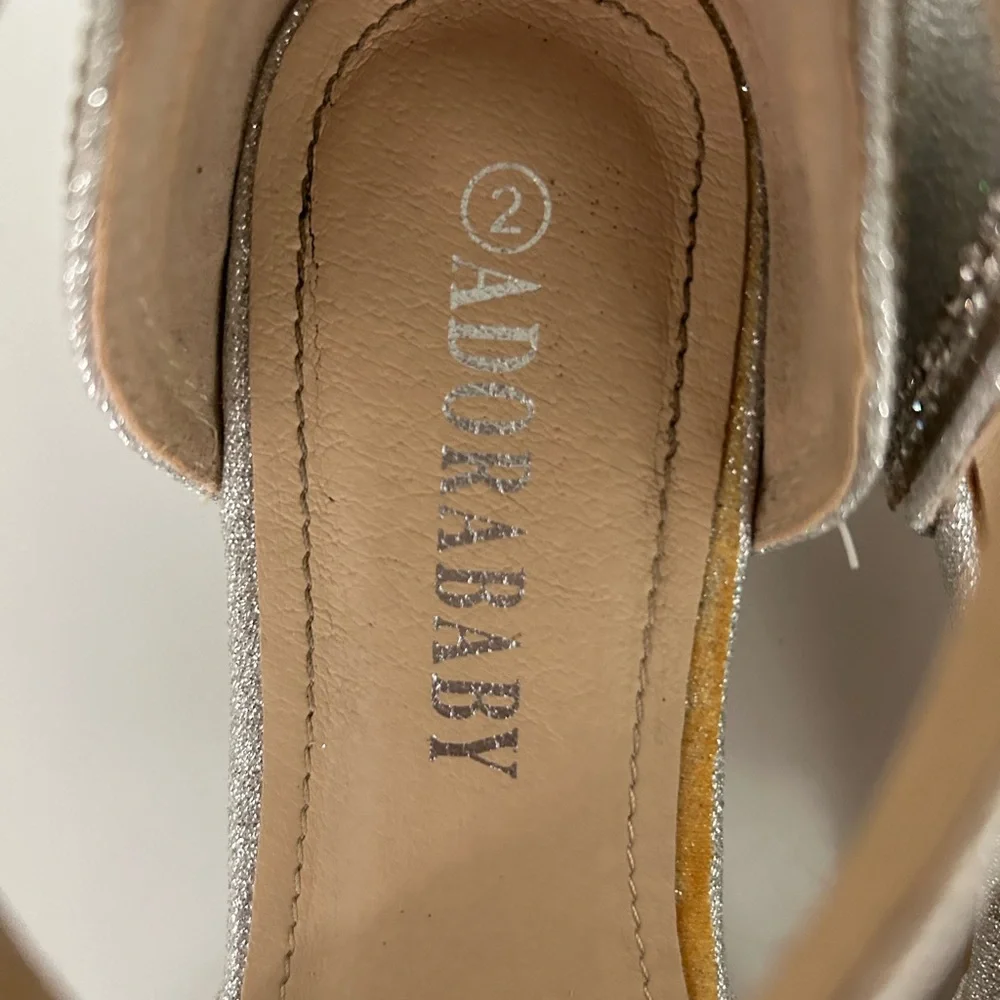 Silver Glitter Dress Shoes with Bow
